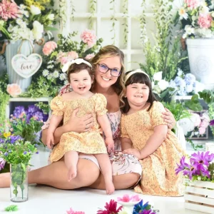 2_fadd42c2-0958-40a3-aee0-cc436469b19c.jpgv1744614686 Kate Jardin Fleurs Printemps Porte Blanc Toile de fond conçu par Emetselch