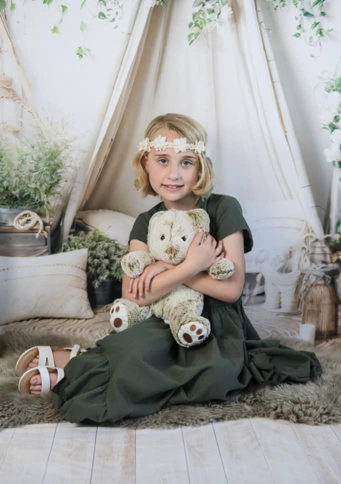 Kate Bohème Plante verte Canapé Chambre Toile de fond conçue par Emetselch – Image 3