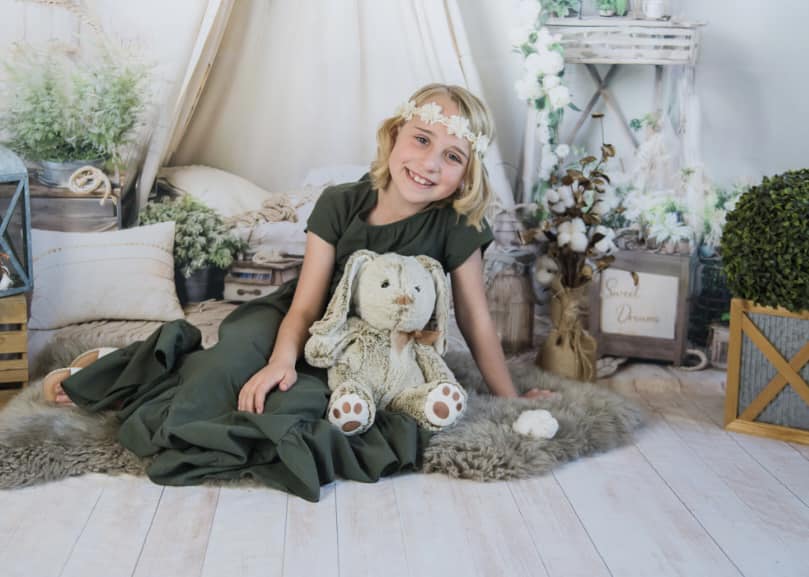 Kate Bohème Plante verte Canapé Chambre Toile de fond conçue par Emetselch – Image 4