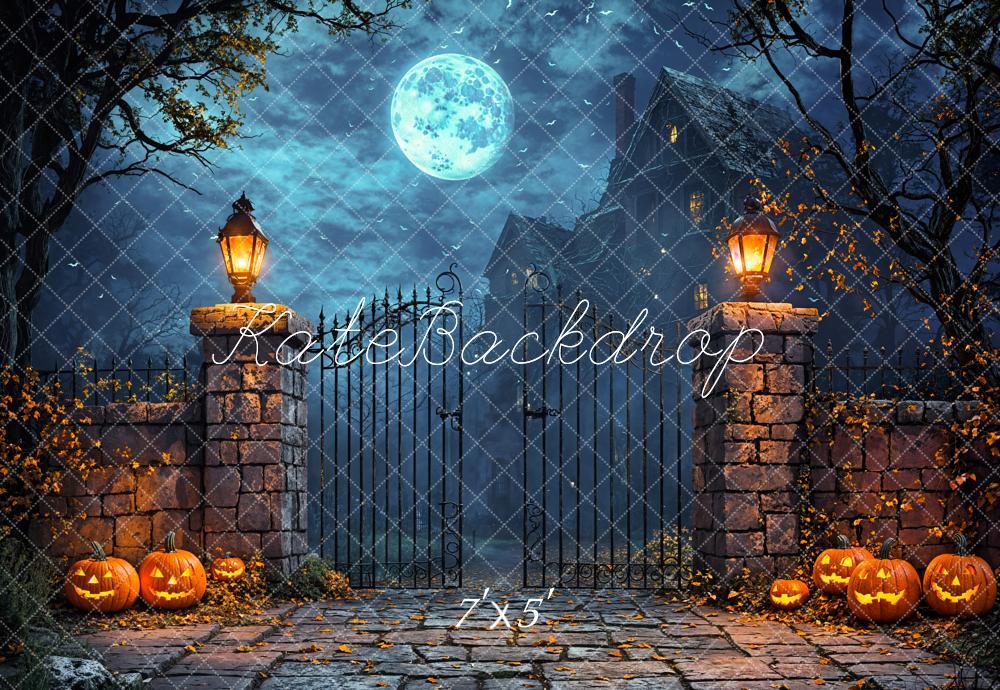 Kate Halloween Lune Château Citrouille Portail Toile de fond conçue par Emetselch – Image 2
