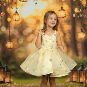 DSC09727_e3f160ca-9b98-416f-b34c-33831e2396f4.jpgv1741934045 Kate Printemps/Été Étoiles Mesh Bretelles Spaghetti Robe Enfant Pour la Photographie