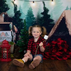 Kate Cake smash Forêt Zone de camping Été Toile de fond conçu par Megan Leigh