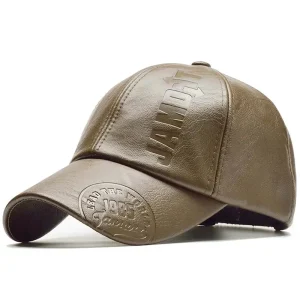 Casquette Brodée En Cuir Léger