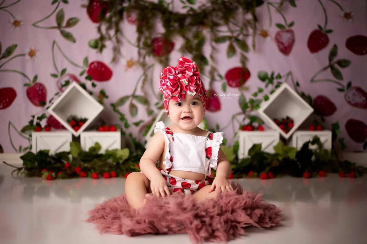 Kate Cake smash Aquarelle Fraises Été Toile de fond conçu par Mandy Ringe – Image 7